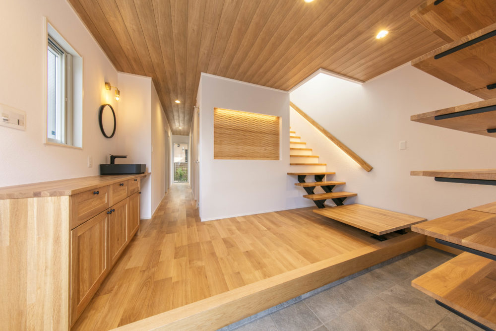 木々が輝く家のイメージ